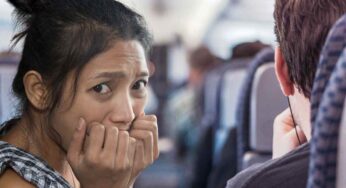 Aereo, nuovo pericolosissimo trend in volo: se lo fa il tuo vicino, rischia la pelle
