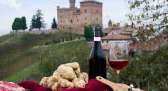 E’ considerato l’angolo più romantico del Piemonte: il castello, i vicoli stretti, i muri in pietra. A dir poco affascinante